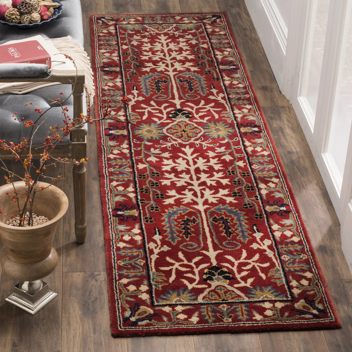 Safavieh Antiquity 2'-3" x 10'-0" Rug in Red / Multi