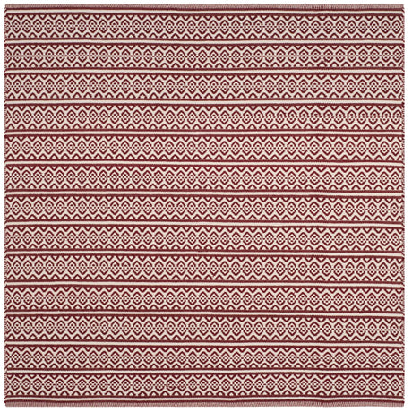 Safavieh Montauk 6'-0" x 6'-0" Rug in Ivory / Red