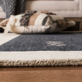 Safavieh Himalaya 4'-0" x 6'-0" Rug in Cream