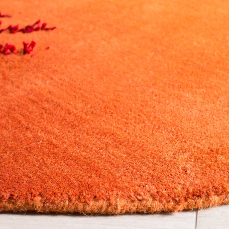 Safavieh Soho 6'-0" x 6'-0" Rug in Rust / Multi