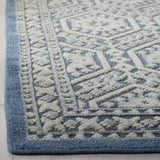 Safavieh Paseo 6'-0" x 9'-0" Rug in Blue