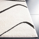 Safavieh Melody 4'-0" x 6'-0" Rug in Ivory / Black