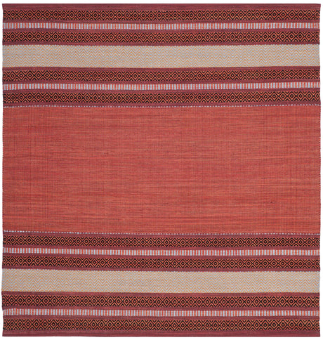 Safavieh Montauk 6'-0" x 6'-0" Rug in Red / Ivory