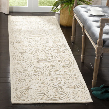 Safavieh Trace 2'-3" x 10'-0" Rug in Ivory