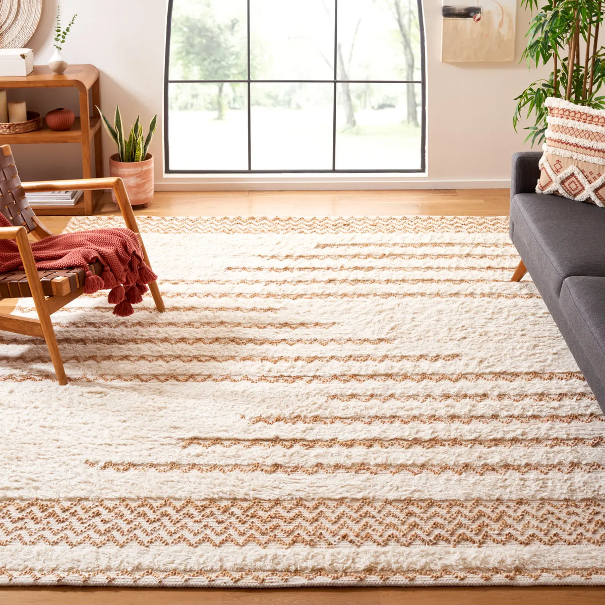 Safavieh Natura 10'-0" x 14'-0" Rug in Ivory / Brown