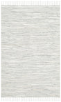 Safavieh Montauk 2'-6" x 4'-0" Rug in Silver