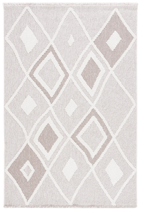 Safavieh Lotus 4'-0" x 6'-0" Rug in Beige / Ivory