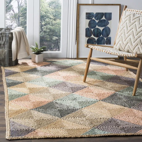 Safavieh Natural Fiber 4'-0" x 6'-0" Rug in Natural / Multi