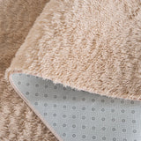 Safavieh Rainbow Shag 4'-0" x 6'-0" Rug in Beige
