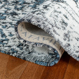 Safavieh Classic Vintage 5'-0" x 8'-0" Rug in Navy / Ivory