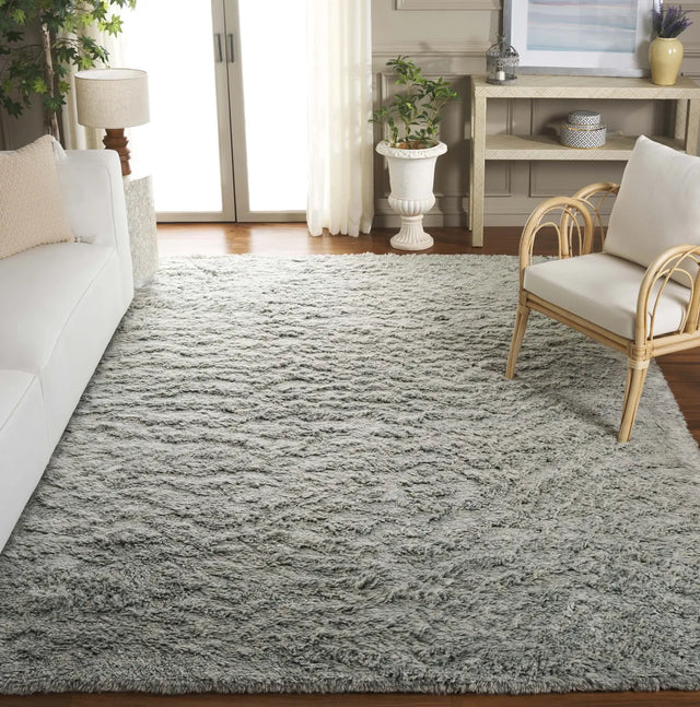 Safavieh Casablanca 8'-0" x 10'-0" Rug in Teal
