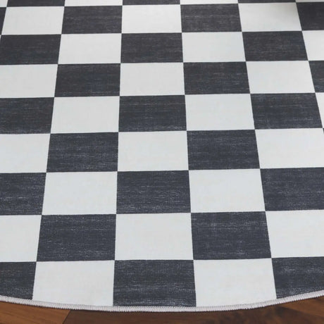 Safavieh Santa Clara 6'-0" x 6'-0" Rug in Ivory / Black