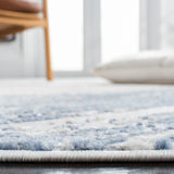 Safavieh Amelia 700 4'-0" x 6'-0" Rug in Ivory / Grey
