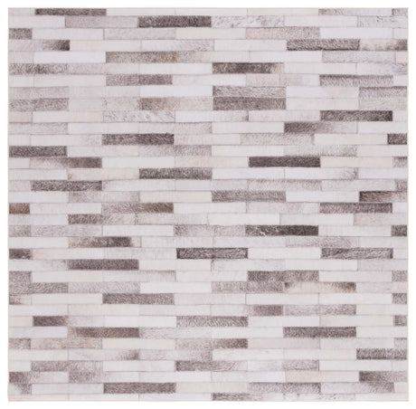 Safavieh Faux Hide 6'-0" x 6'-0" Rug in Beige / Brown