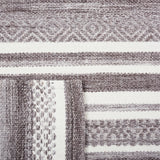 Safavieh Striped Kilim 4'-0" x 6'-0" Rug in Grey / Ivory
