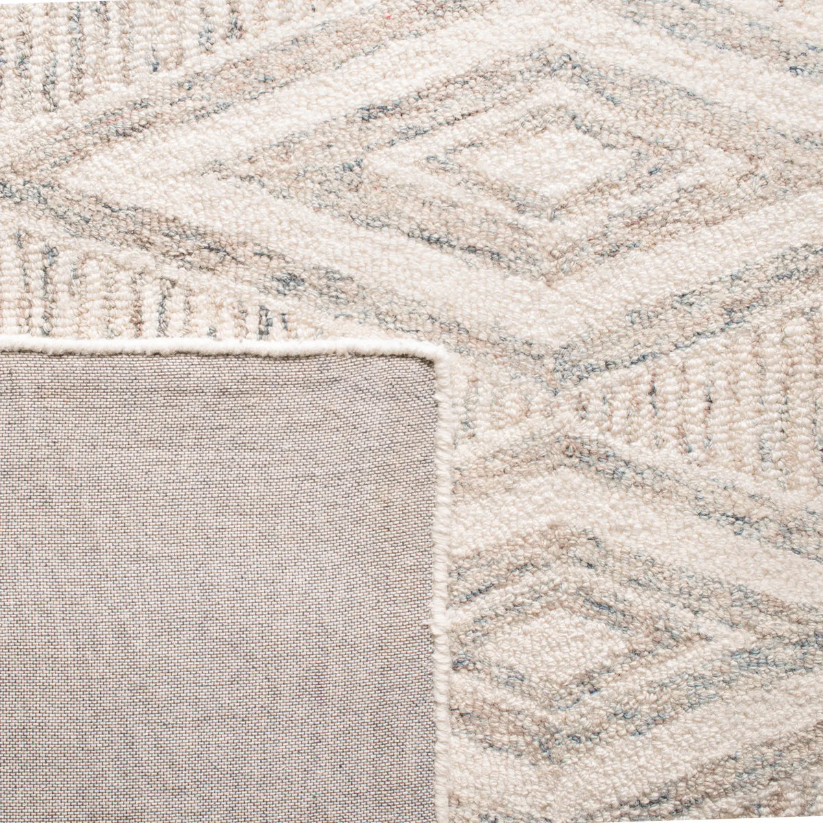 Safavieh Micro-Loop 5'-0" x 8'-0" Rug in Sage