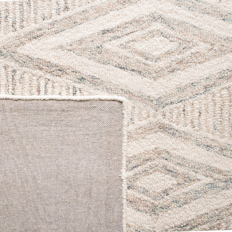 Safavieh Micro-Loop 5'-0" x 8'-0" Rug in Sage