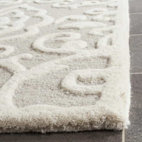 Safavieh Martha Stewart 2'-3" x 10'-0" Rug in Whetstone Grey