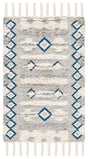 Safavieh Kenya 3'-0" x 5'-0" Rug in Grey / Ivory