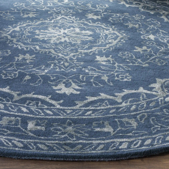 Safavieh Glamour 6'-0" x 6'-0" Rug in Blue