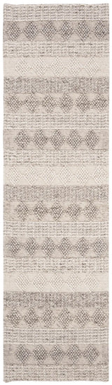 Safavieh Natura 2'-3" x 8'-0" Rug in Beige / Ivory