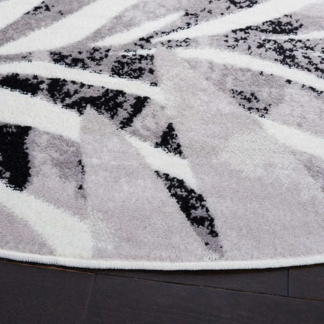 Safavieh Skyler 6'-7" x 6'-7" Rug in Ivory / Black