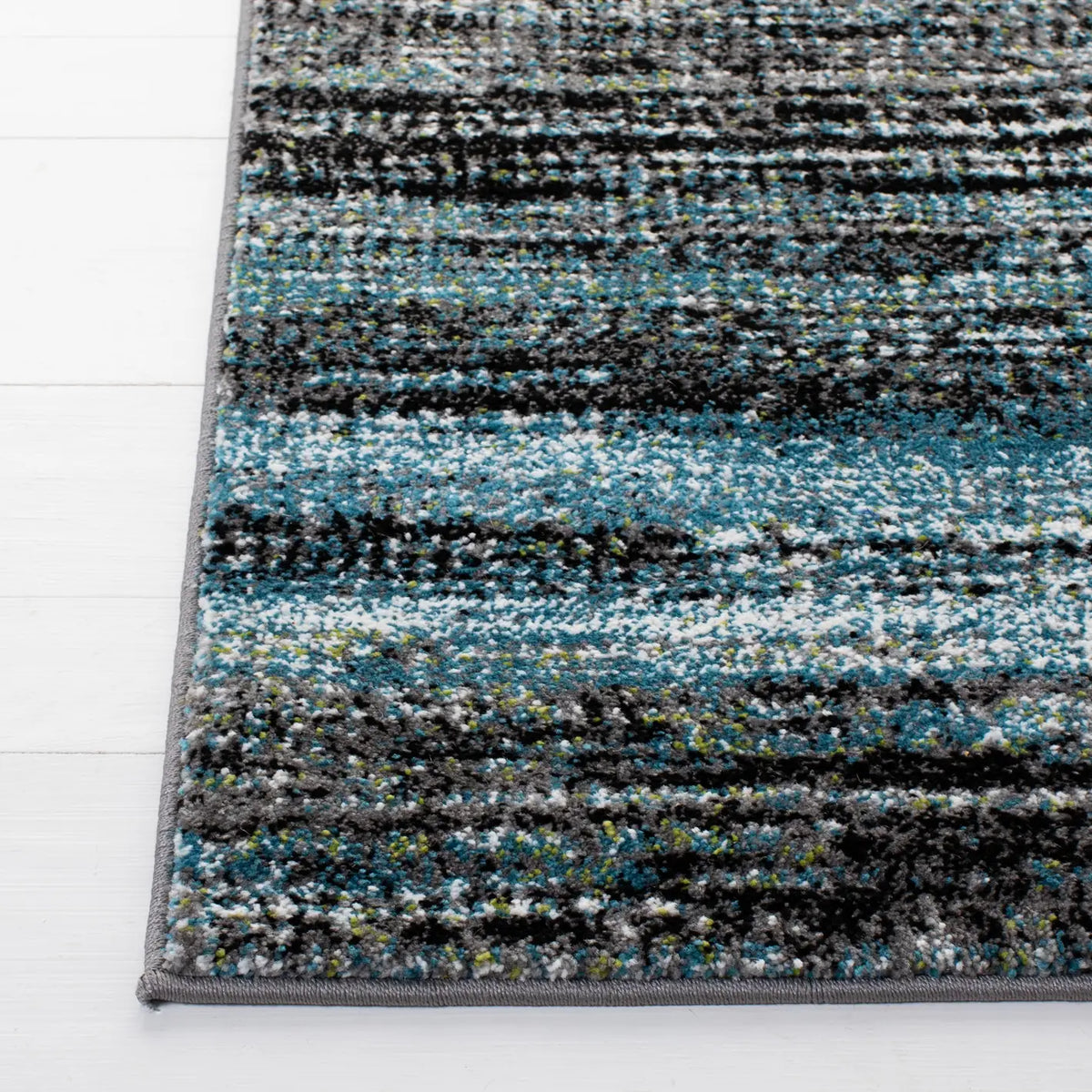 Safavieh Porcello 4'-0" x 6'-0" Rug in Charcoal / Blue