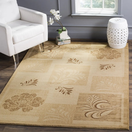Safavieh Lyndhurst 5'-3" x 7'-6" Rug in Ivory / Multi