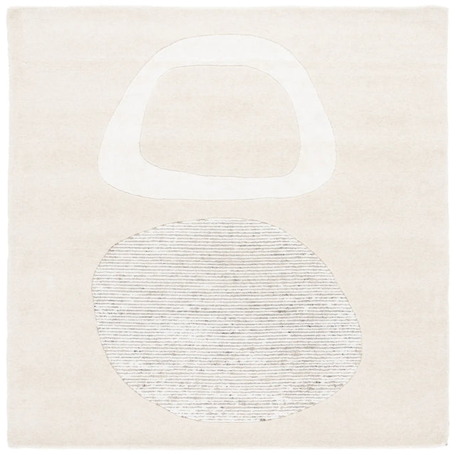 Safavieh Fifth Avenue 6'-0" x 6'-0" Rug in Ivory / Grey