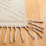 Safavieh Natura 4'-0" x 6'-0" Rug in Ivory