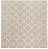 Safavieh Montauk 6'-0" x 6'-0" Rug in Grey / Ivory