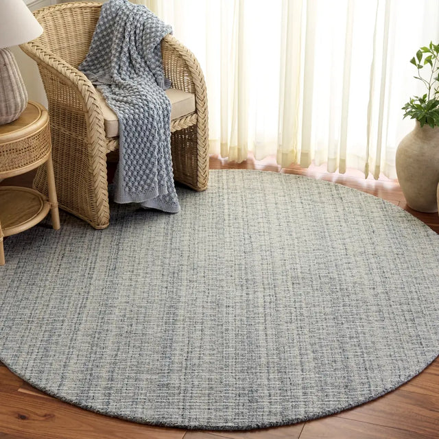 Safavieh Mirage 6'-0" x 6'-0" Rug in Silver / Ivory