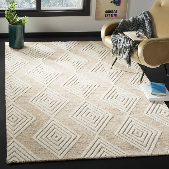 Safavieh Blossom 5'-0" x 8'-0" Rug in Beige / Ivory