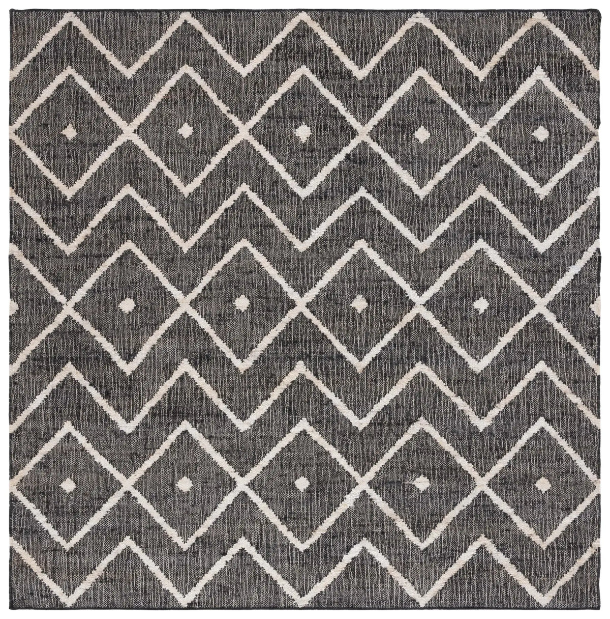 Safavieh Kilim 7'-0" x 7'-0" Rug in Charcoal / Natural