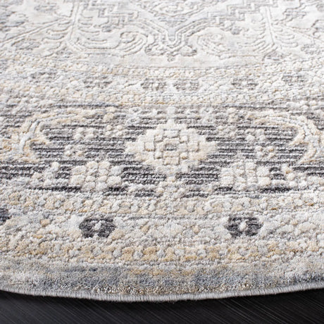 Safavieh Dream 6'-7" x 6'-7" Rug in Grey / Ivory