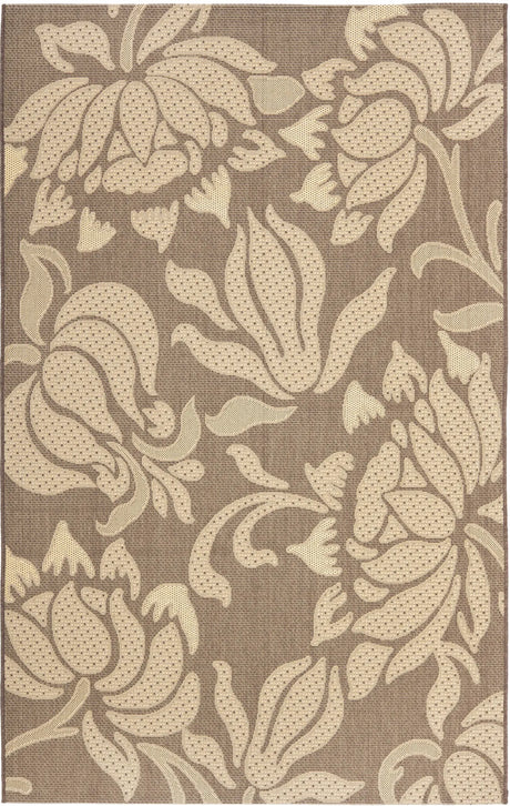Safavieh Courtyard 4'-0" x 5'-7" Rug in Light Chocolate / Cream