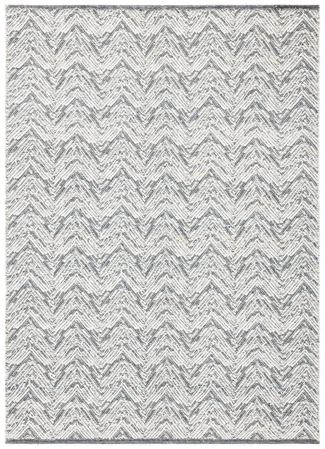 Safavieh Kilim 4'-0" x 6'-0" Rug in Grey