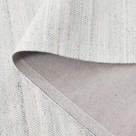 Safavieh Martha Stewart 8'-0" x 10'-0" Rug in Light Blue / Ivory