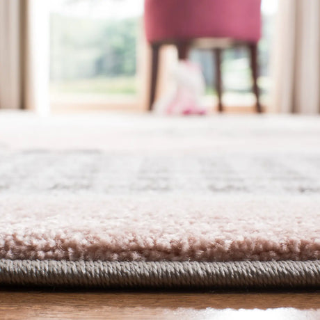 Safavieh Carousel Kids 100 4'-0" x 6'-0" Rug in Pink / Ivory