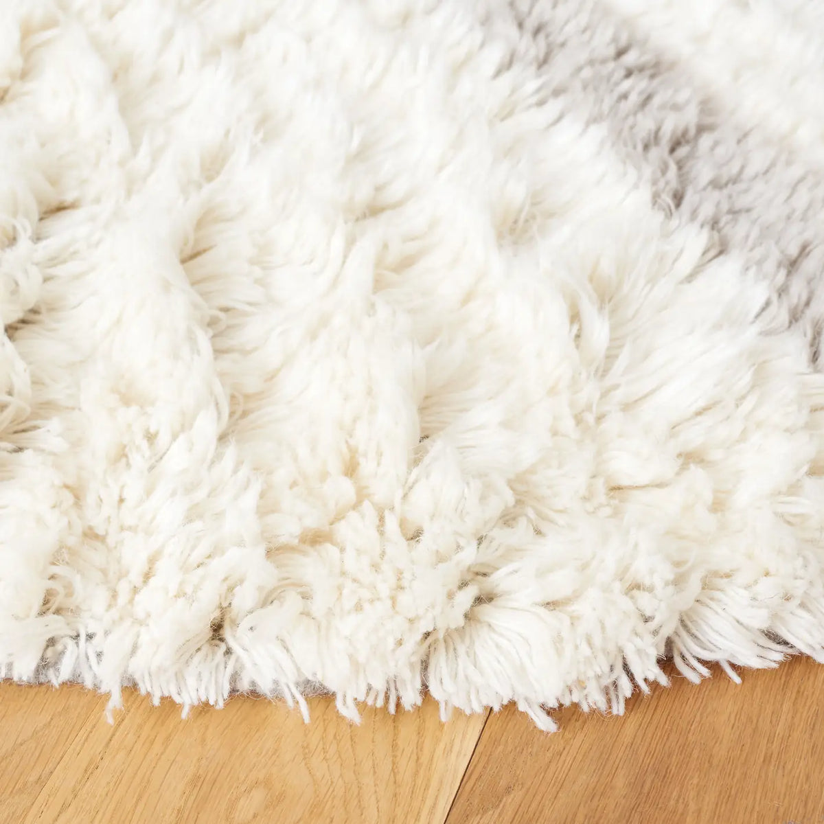 Safavieh Casablanca 6'-0" x 6'-0" Rug in Grey / Ivory