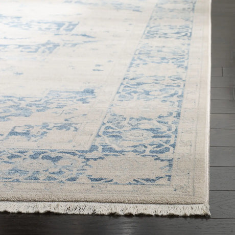 Safavieh Vintage Persian 4'-0" x 6'-0" Rug in Ivory / Blue
