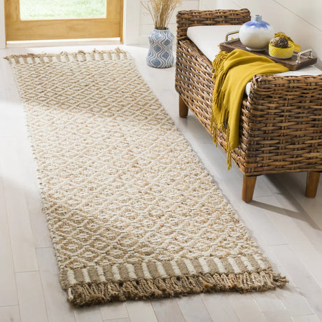 Safavieh Natural Fiber 2'-3" x 10'-0" Rug in Natural / Ivory