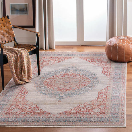 Safavieh Kenitra 600 4'-0" x 6'-0" Rug in Ivory / Red