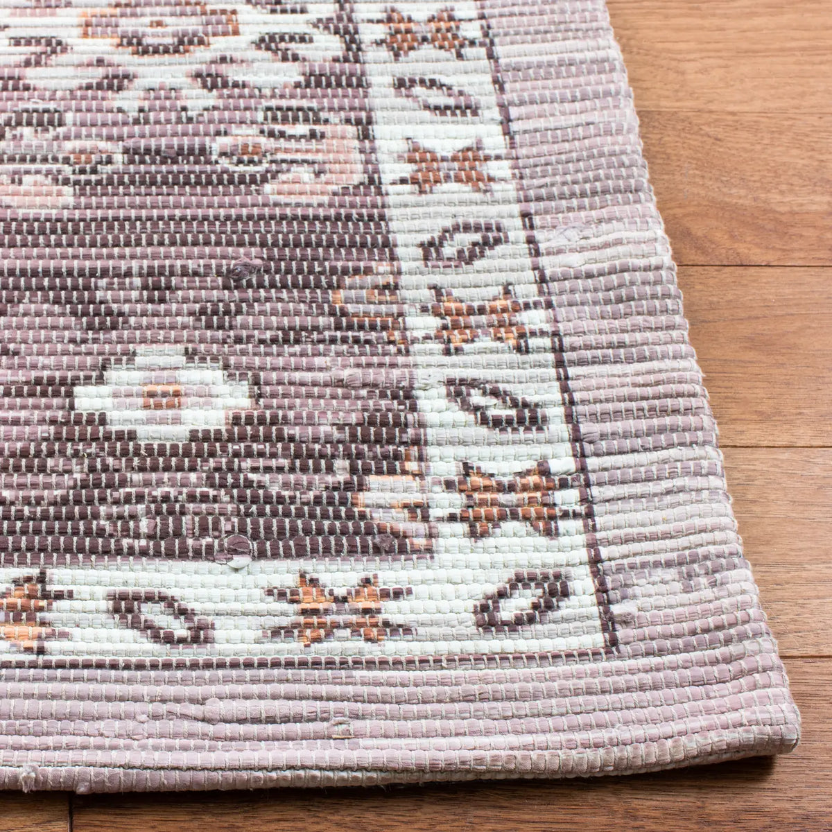 Safavieh Saffron 8'-0" x 10'-0" Rug in Taupe / Ivory
