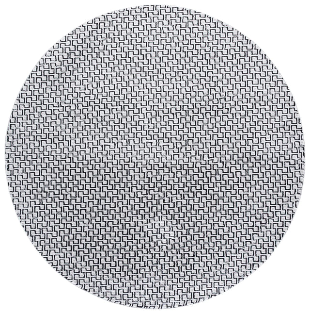 Safavieh Slate 700 6'-7" x 6'-7" Rug in Ivory / Black