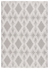 Safavieh Global 4'-0" x 6'-0" Rug in Grey / Ivory