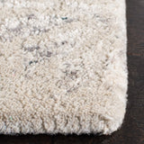 Safavieh Glamour 4'-0" x 6'-0" Rug in Grey