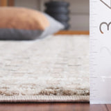 Safavieh Revive 4'-0" x 6'-0" Rug in Ivory / Taupe