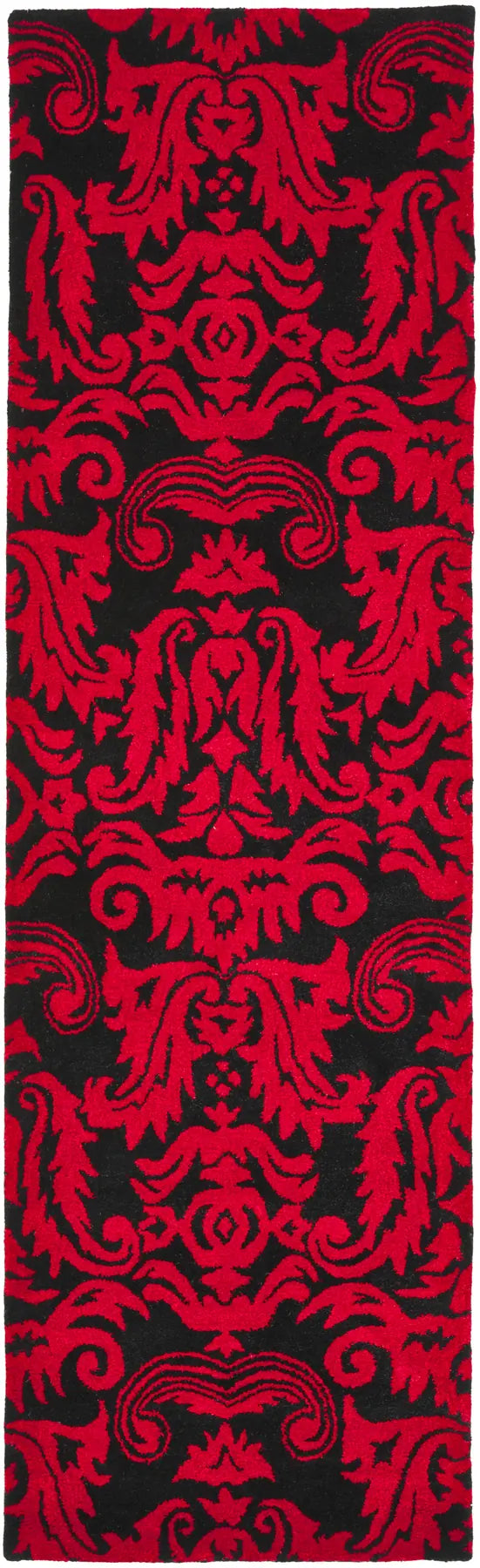 Safavieh Soho 2'-6" x 8'-0" Rug in Black / Red