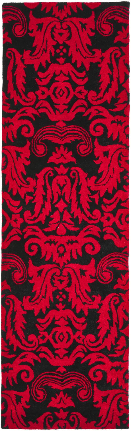 Safavieh Soho 2'-6" x 8'-0" Rug in Black / Red
